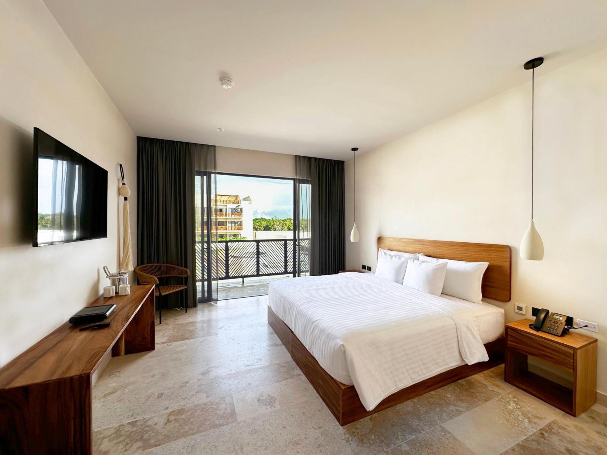 Wyndham *